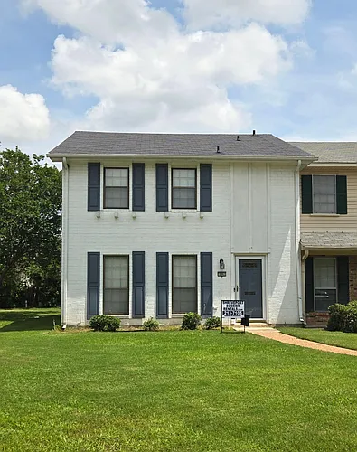 10061 Smitherman Dr Photo 1