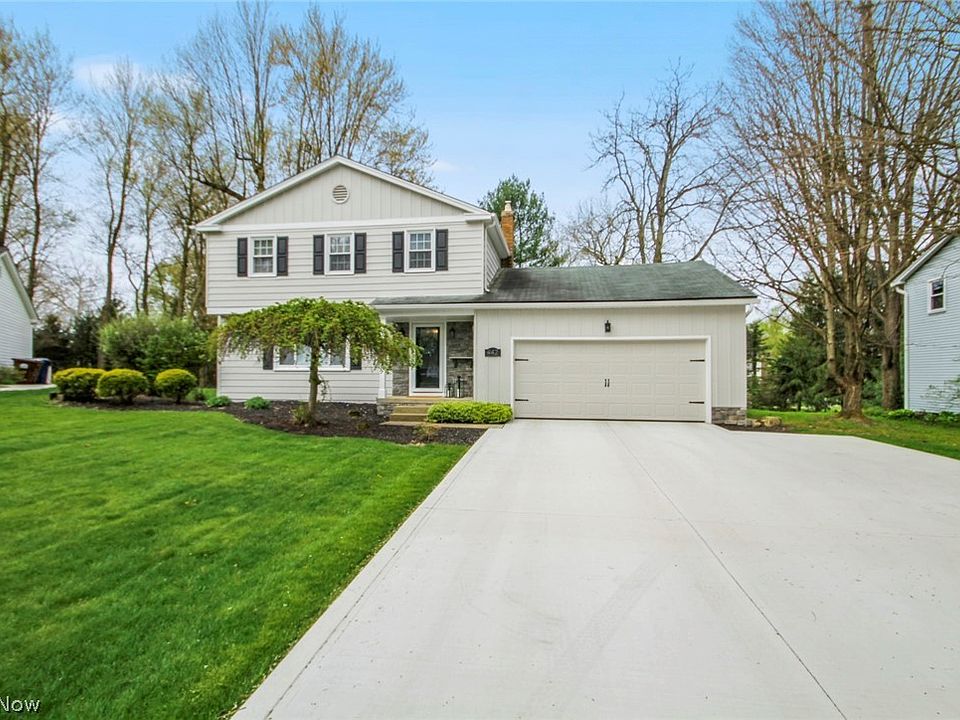 1st image of 442 Pamela Ct