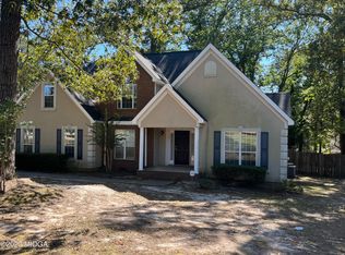 206 Woods Edge Way, Warner Robins, GA 31088