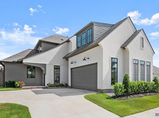 8717 Brentwood Park Ave, Baton Rouge, LA 70809