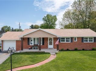 1135 Brookside Rd, Allentown, PA 18106