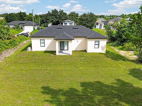 5th image of 3605 18th ST SW