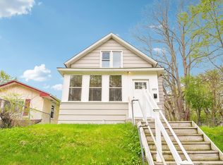 1074 Euclid St, Saint Paul, MN 55106