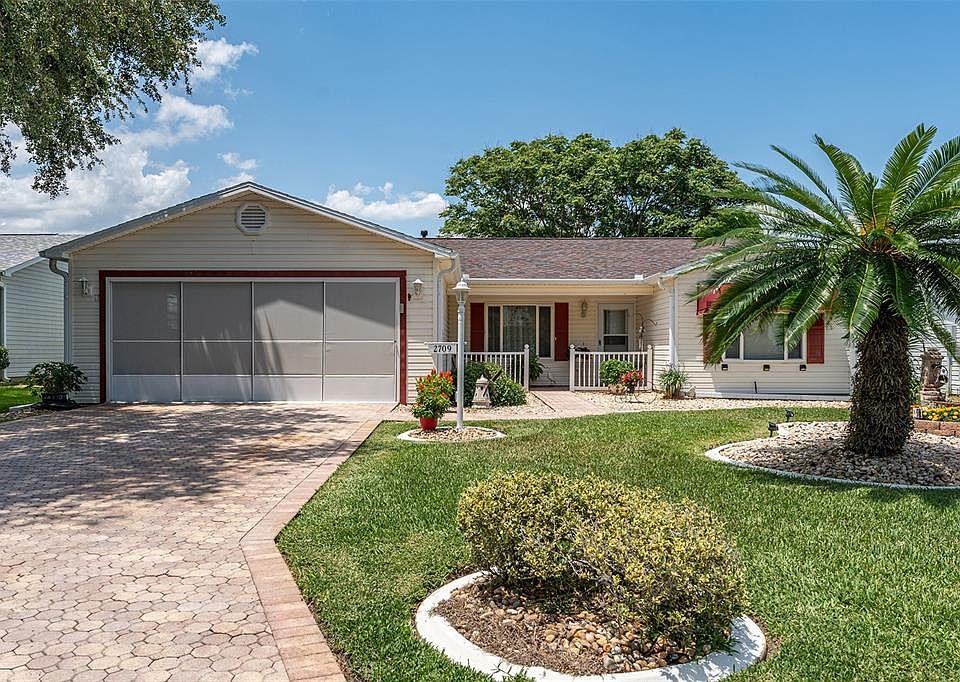 1st image of 2709 Privada Dr