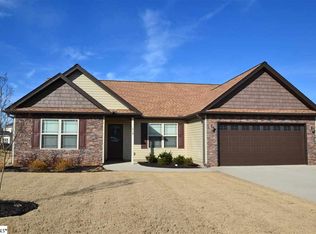 514 Ellersley Ct, Boiling Springs, SC 29316