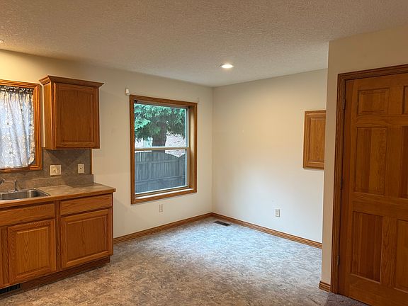 2nd image of 465 W Wright Ave #2