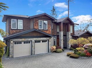 943 Sea Ridge Ln, Saanich, BC V8Y 3K6