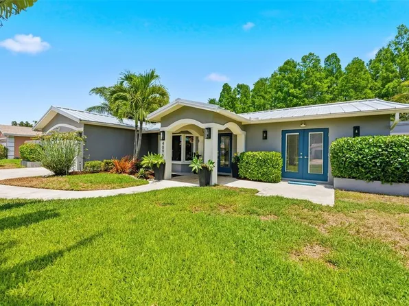 4096 38th St S, Saint Petersburg, FL 33711