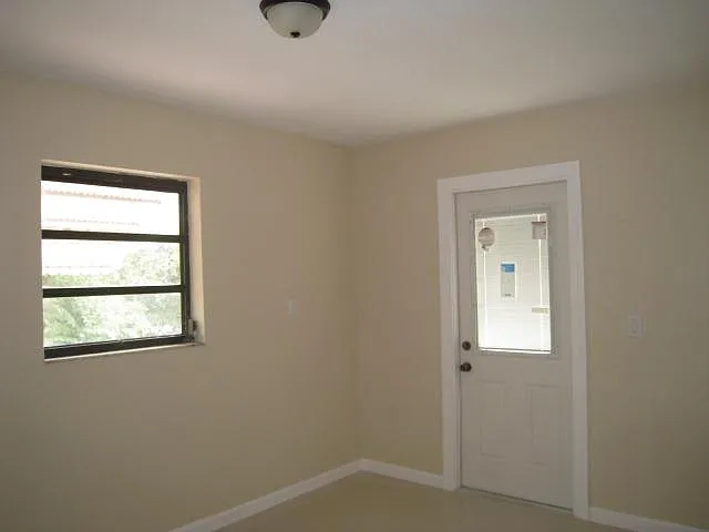6291 SW 188th Ave — Photo 7