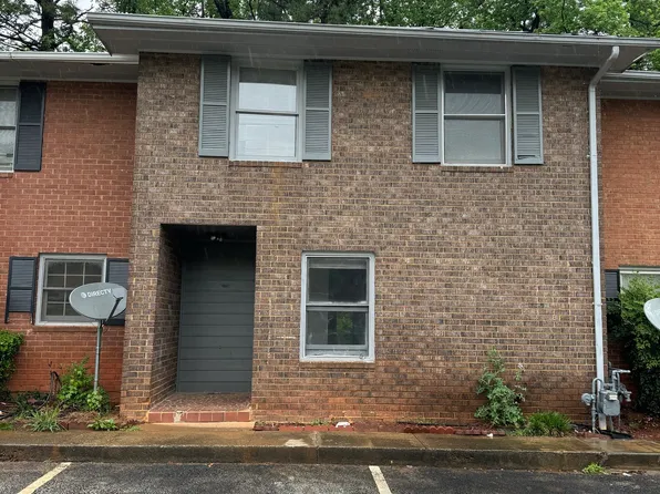 4524 Golf Vista Cir, Decatur, GA 30035
