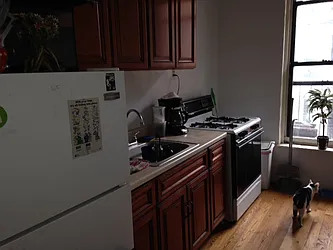 Rented by Premier Metro Realty Corp