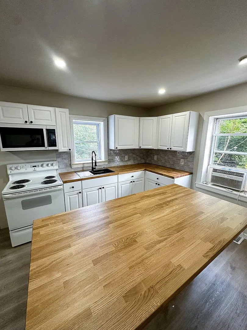 1507 Washington Ave, Chester PA - Widener Student Rental — Photo 1