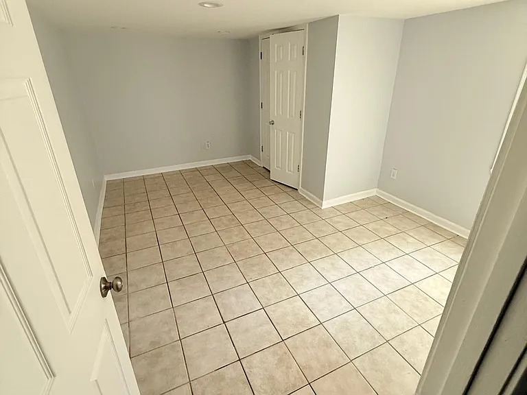 114 Delmoor Dr NW — Photo 9