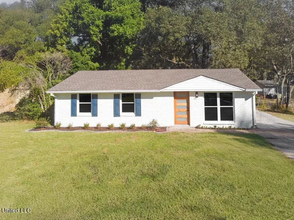 522 Christine Dr, Ridgeland, MS 39157