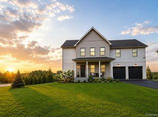 21 Wildwood Drive, Rock Tavern, NY 12575