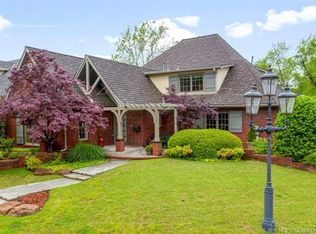 5808 S Knoxville Ave, Tulsa, OK 74135