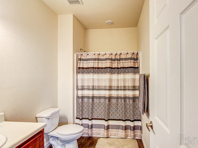 Buchanan Way Apartments — Photo 17