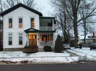 216 High St, Lockport, NY 14094
