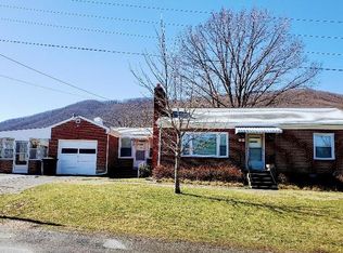4579 Cowman Rd, Roanoke, VA 24014