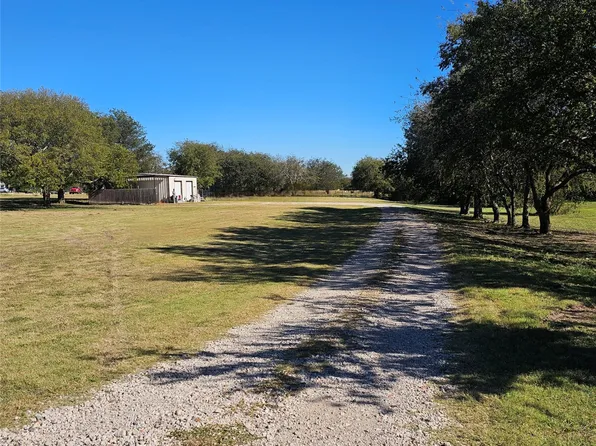 201 S Fm 308, Milford, TX 76670