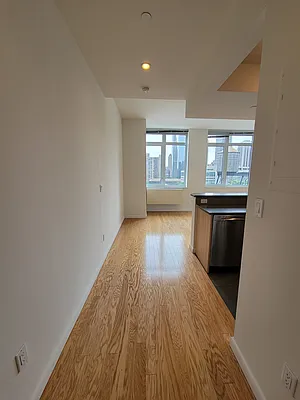 Rented by Algin Management | media 14