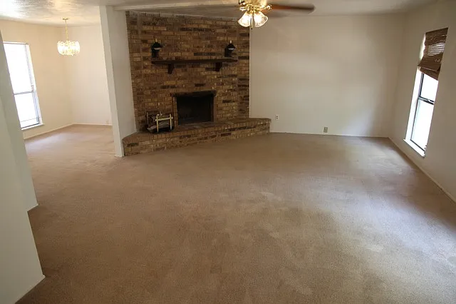 4105 Shagbark St — Photo 2