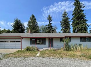 100 Kane Ln, Sequim, WA 98382