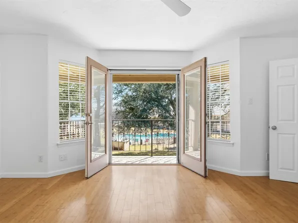 5810 Marina Dr #12, Garland, TX 75043