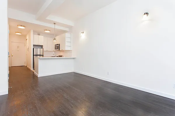 Rented by Mirador Real Estate | media 11