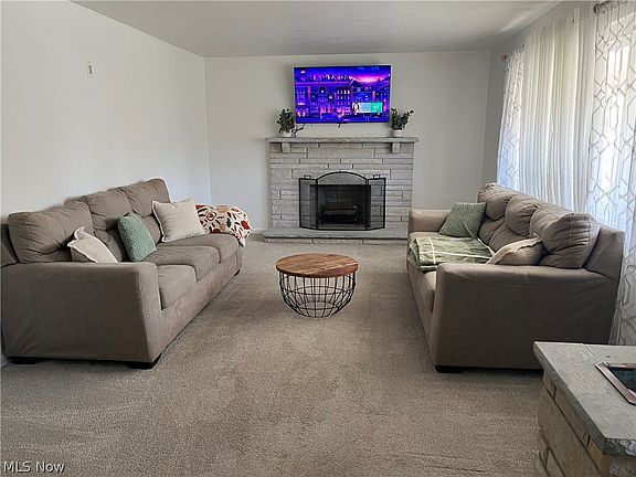 5th image of 339 Garfield Ave
