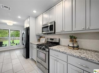 105 Woodland Rd, Georgetown, TX 78628