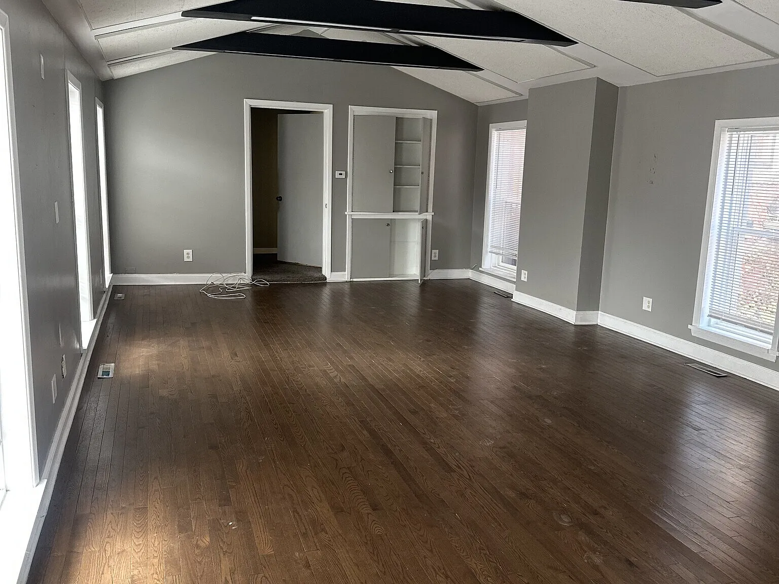 437 Franklin St — Photo 3