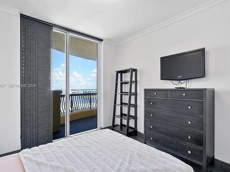 17875 Collins Ave #3005 — Photo 33