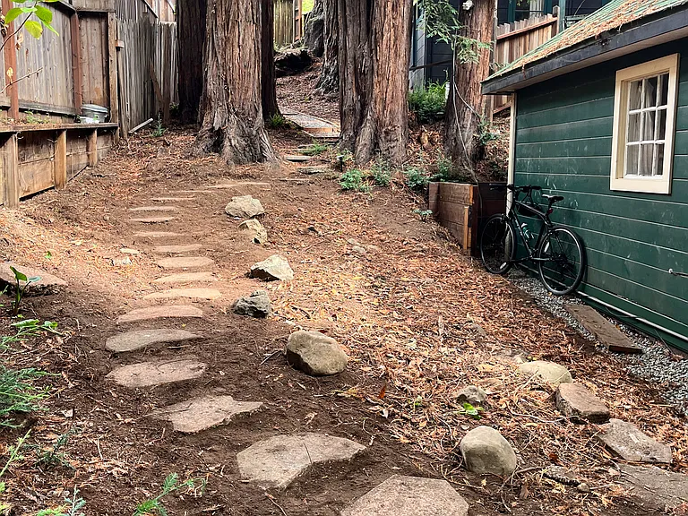 Bigelow Ave — Photo 3