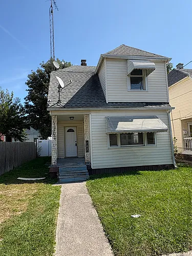707 Federal St Photo 1