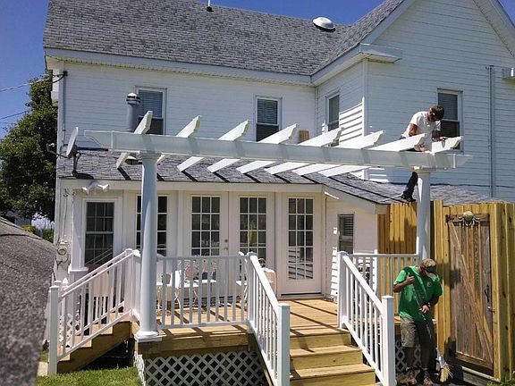 New Deck/Pergola- back chincoteague charm