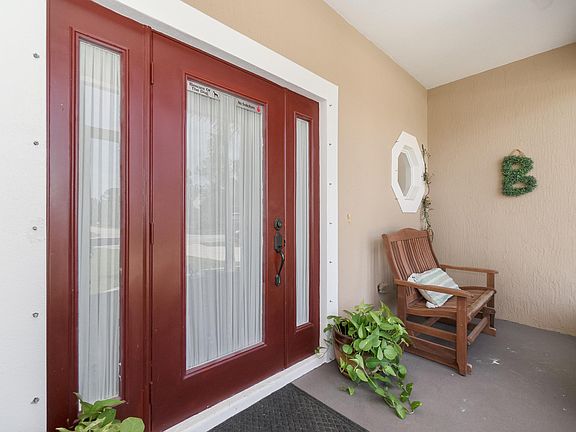 4th image of 3049 Glynn Ave SE