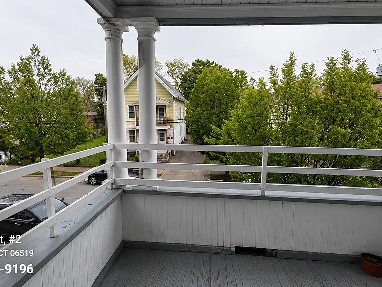 19 Elliott St #B — Photo 8