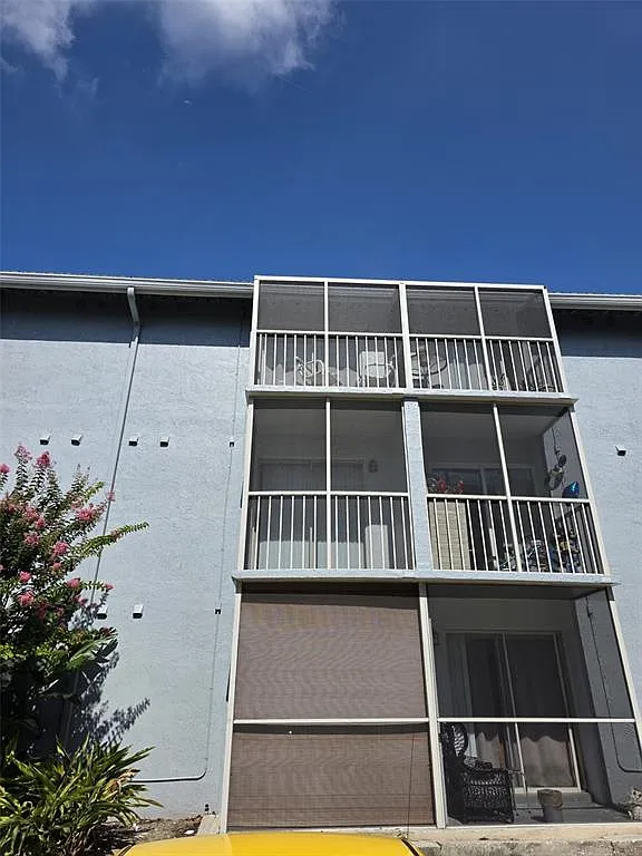 1 bed, 1.0 bath, 496 sqft, $999 — Photo 4