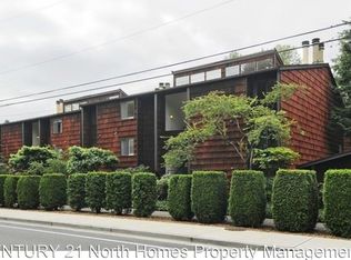 8915 Ravenna Ave NE, Seattle, WA 98115