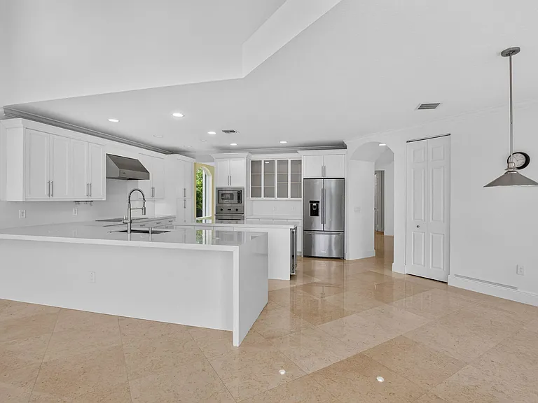 9511 Savona Winds Dr — Photo 22