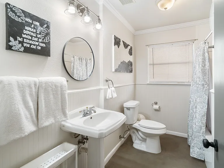 Linkwood Dr — Photo 11
