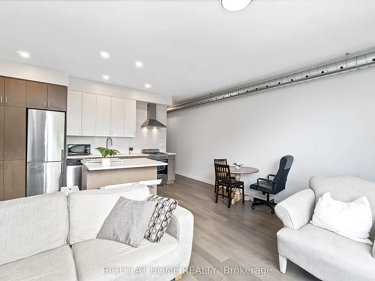 22 Perkins St #305 — Photo 5