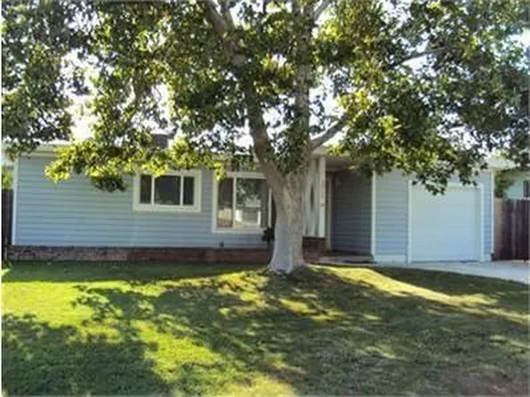 5913 Dotmar Way, North Highlands, CA 95660