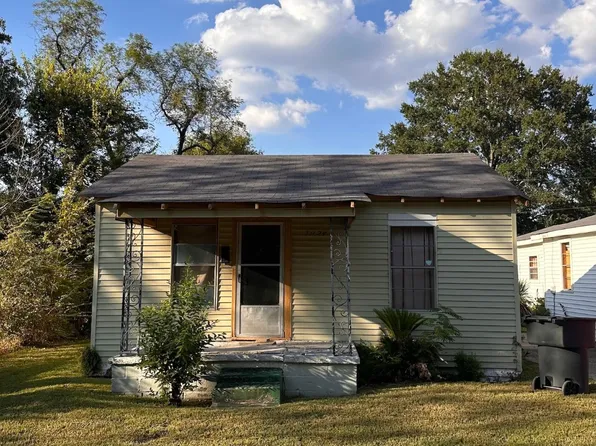 3924 Miles St, Shreveport, LA 71109