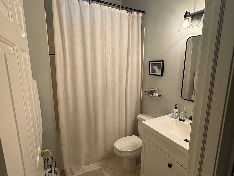 1344 N North Park Ave #1 — Photo 11