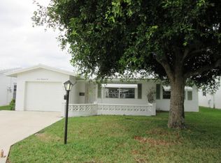 702 SW 16th St, Boynton Beach, FL 33426