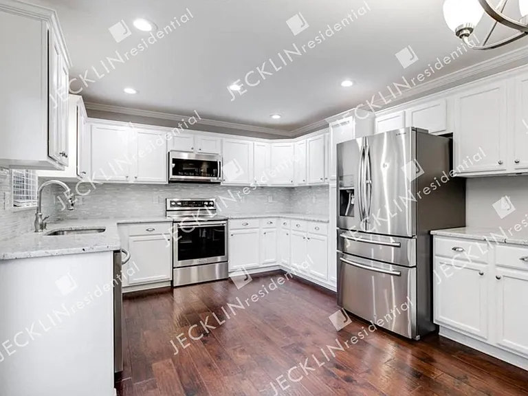 2628 Hillgate Ct — Photo 5