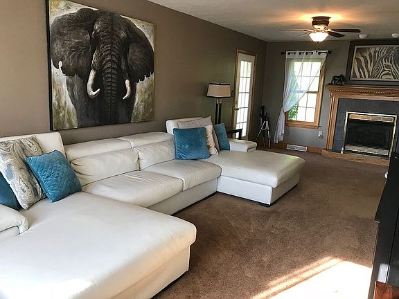 Comfortable Family Room