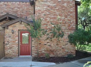 3620 Summit Bnd #B, Austin, TX 78759